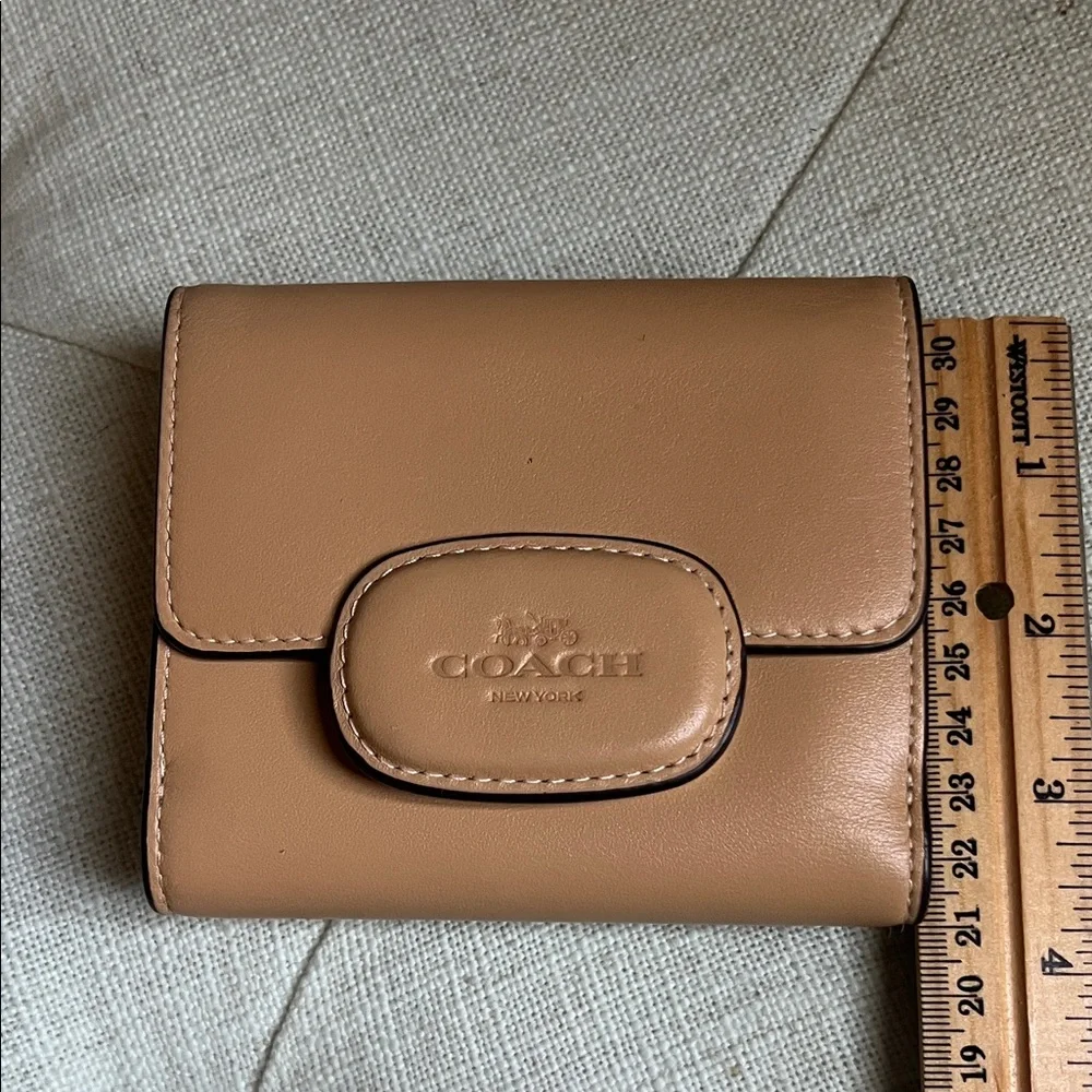 Coach Small Tan Leather Wallet - Picture 16 of 16